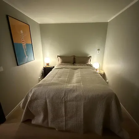 In Down Town Aurora Апартаменты